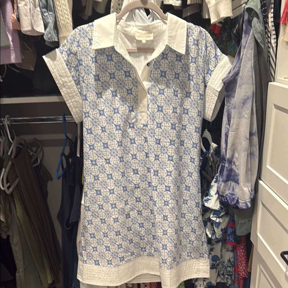 Entro Cora mini dress 
Size medium 
Sold out online
